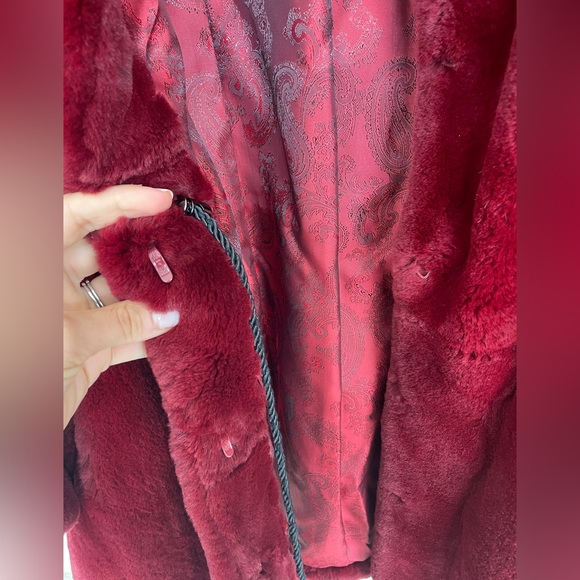 Luisa Spagnoli Red Fur Coat size S - Picture 2 of 7